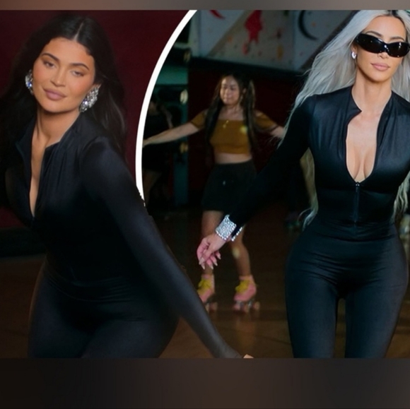 Skims all in one mock neck onesie - Picture 4 of 5